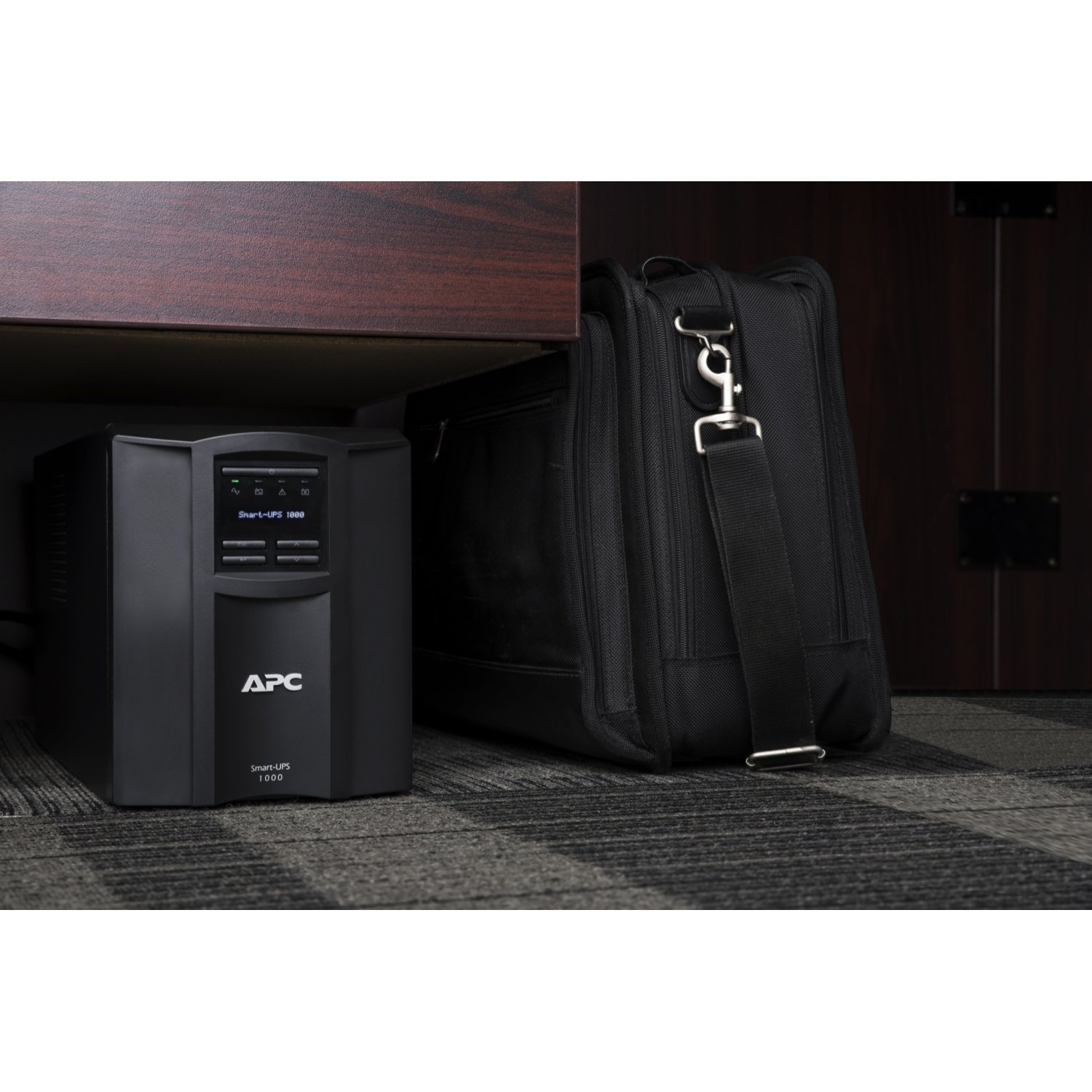 SMT1000IC Smart UPS